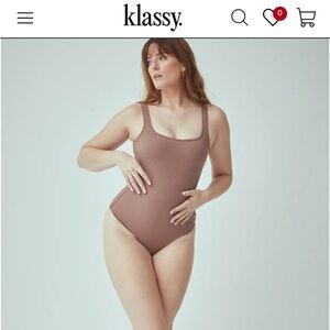 Klassy Network - Bamboo Square Neck Tank / Light Brown